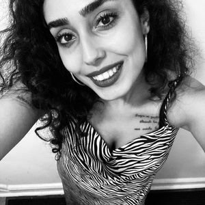 Meet your Posher, Burcak